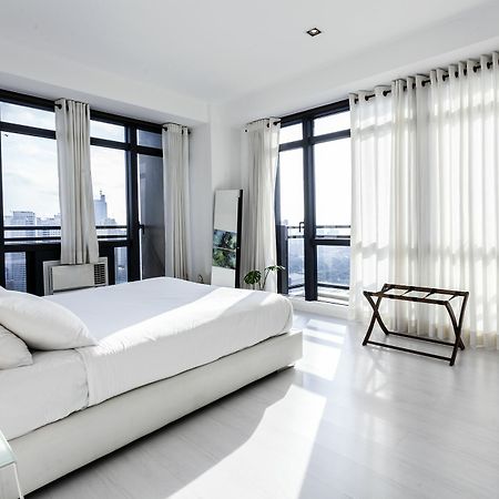 The Gramercy Residences By Stayhome Asia Makati City Esterno foto