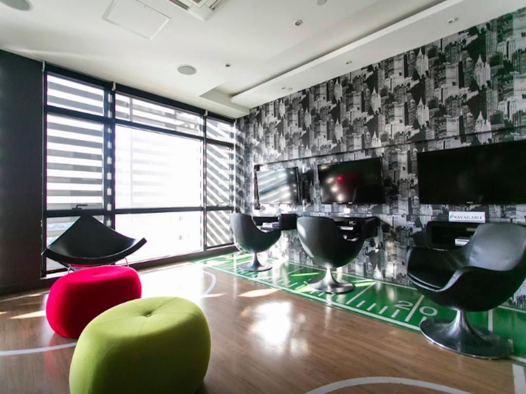 The Gramercy Residences By Stayhome Asia Makati City Esterno foto