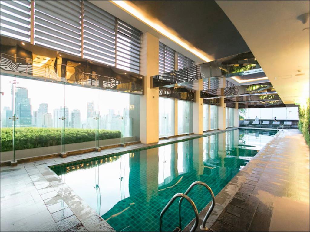 The Gramercy Residences By Stayhome Asia Makati City Esterno foto
